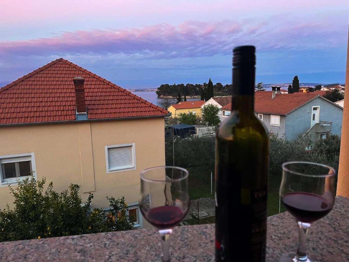 Adriatic Oasis Apartments Preko Eksteriør billede